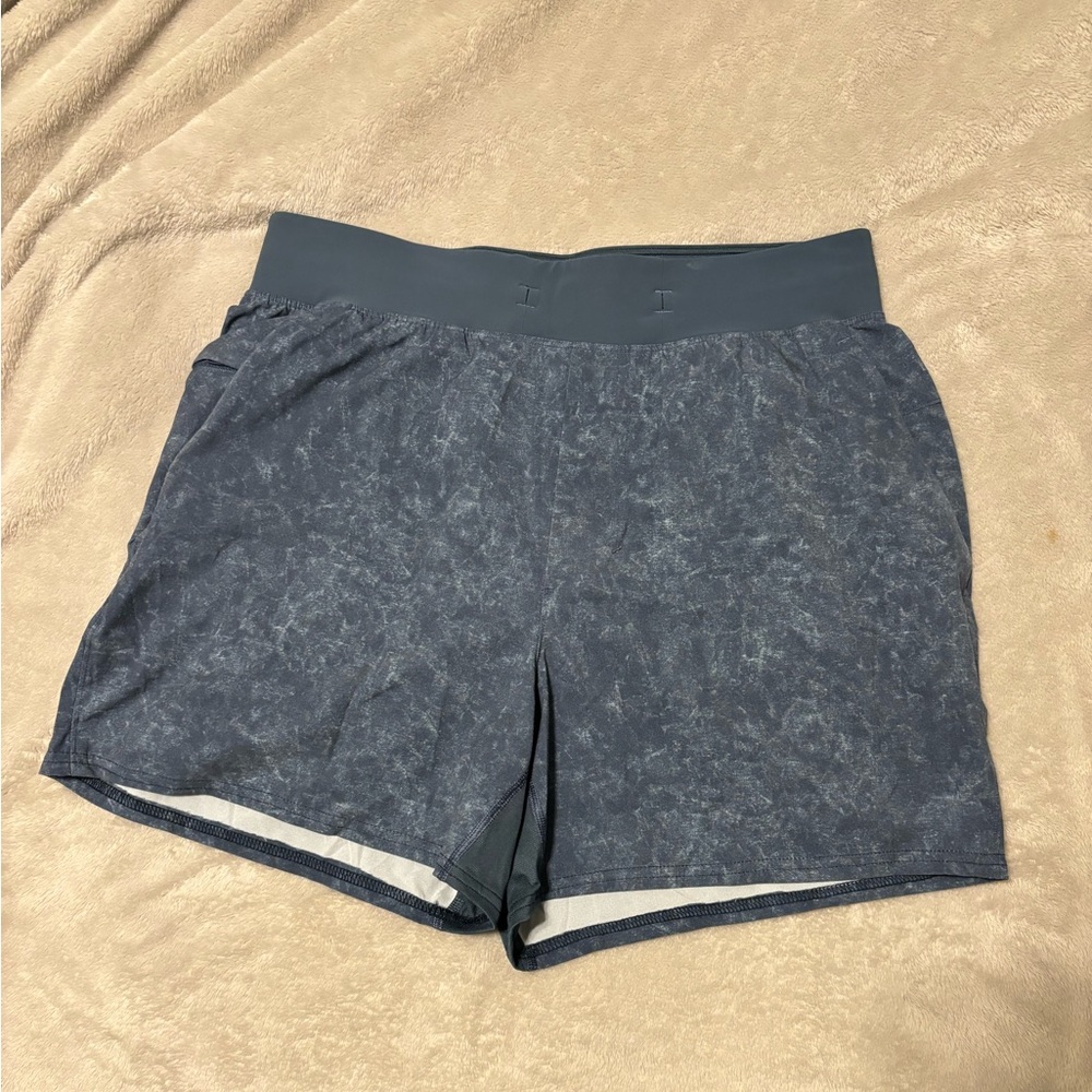 Lululemon T.H.E Linerless short